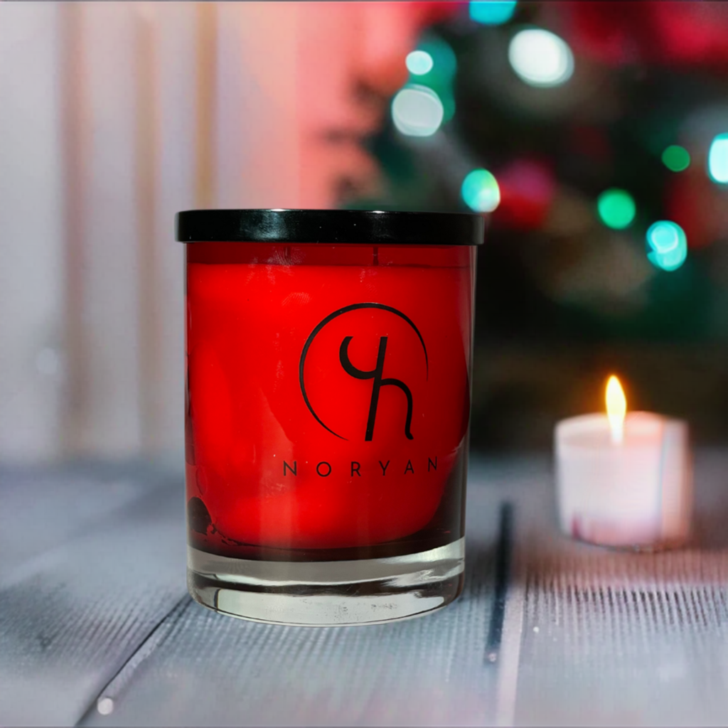 Christmas In NYC+ New York Luxury Hotel red apple love fragrance scented candle